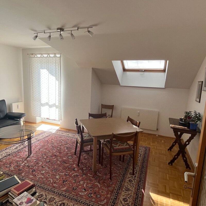 Großes Wohn- Eßzimmer