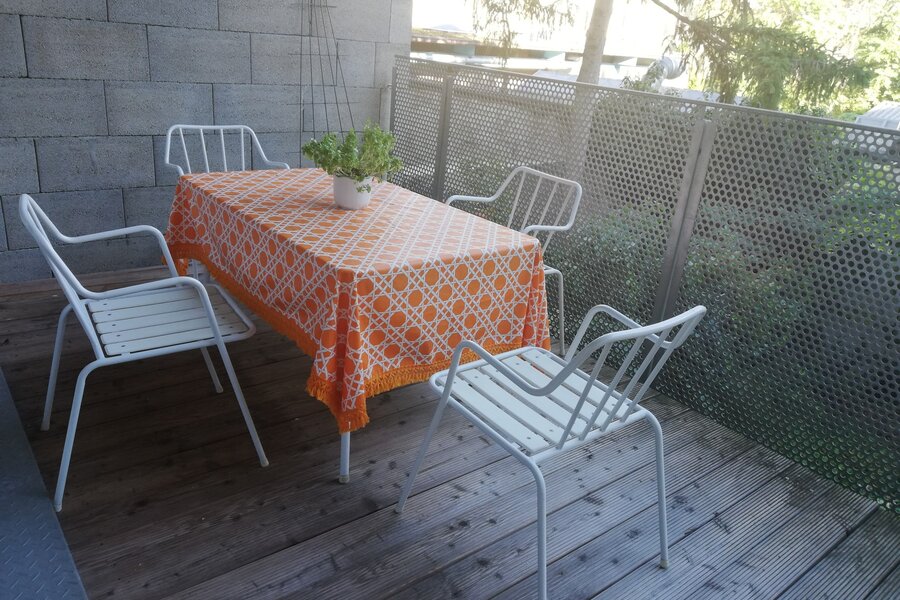 Terrace table