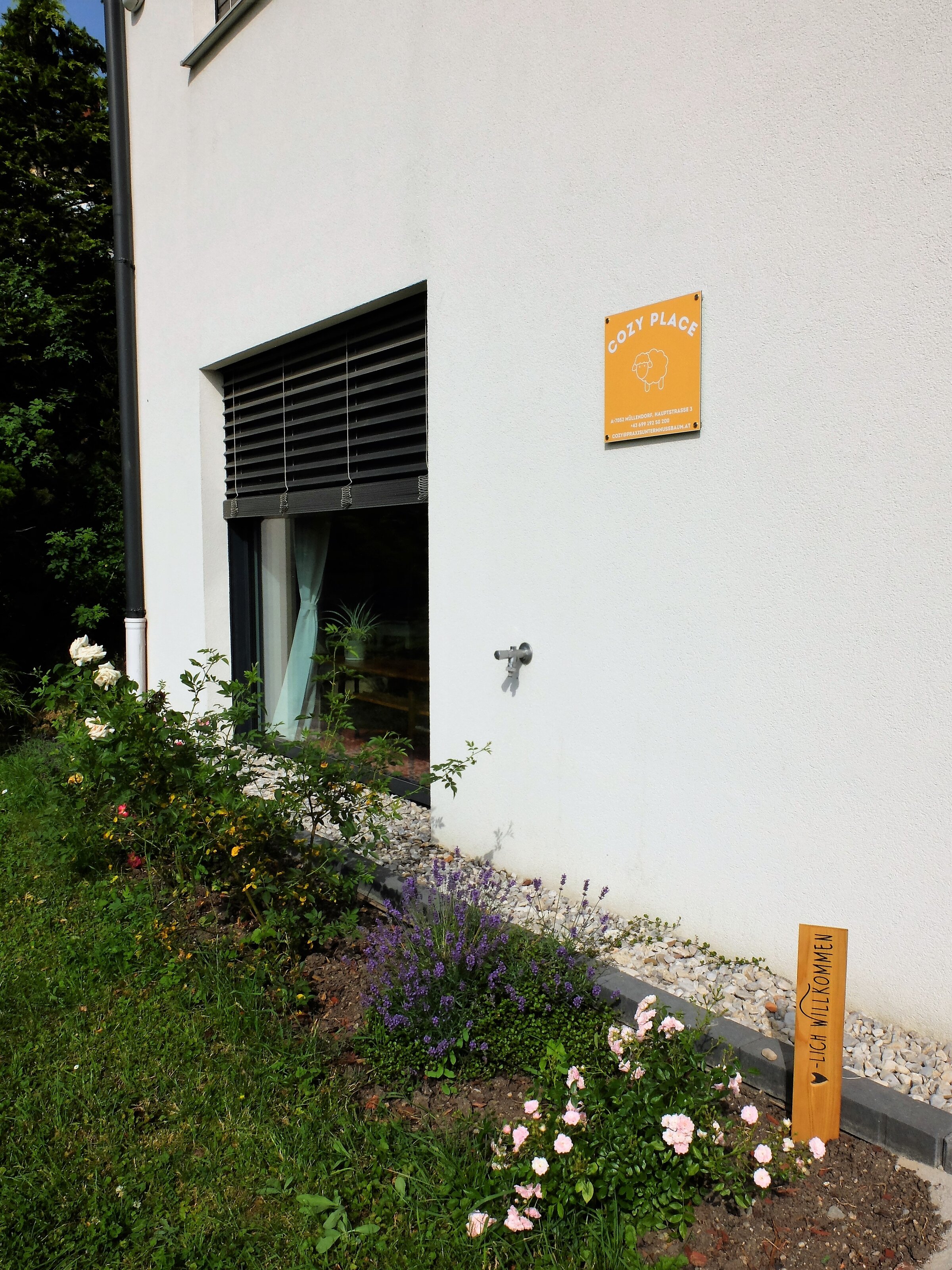 Garten, Schlafzimmerfenster von außen