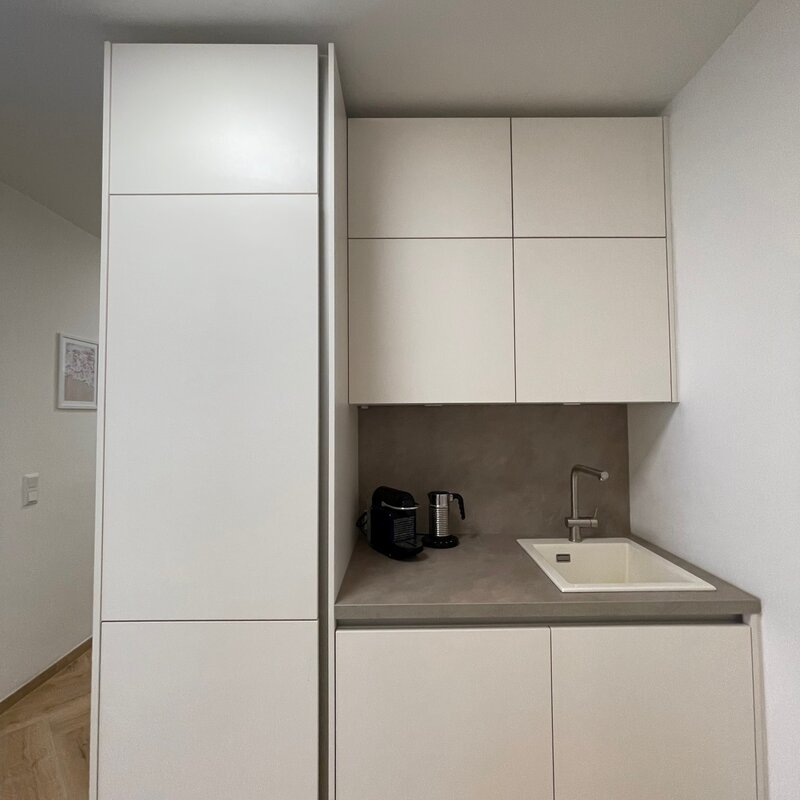 Kühl/Gefrierkombi und Geschirrspüler