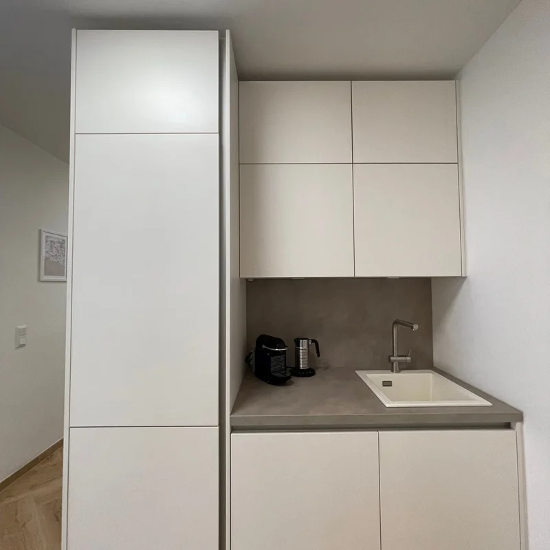 Kühl/Gefrierkombi und Geschirrspüler