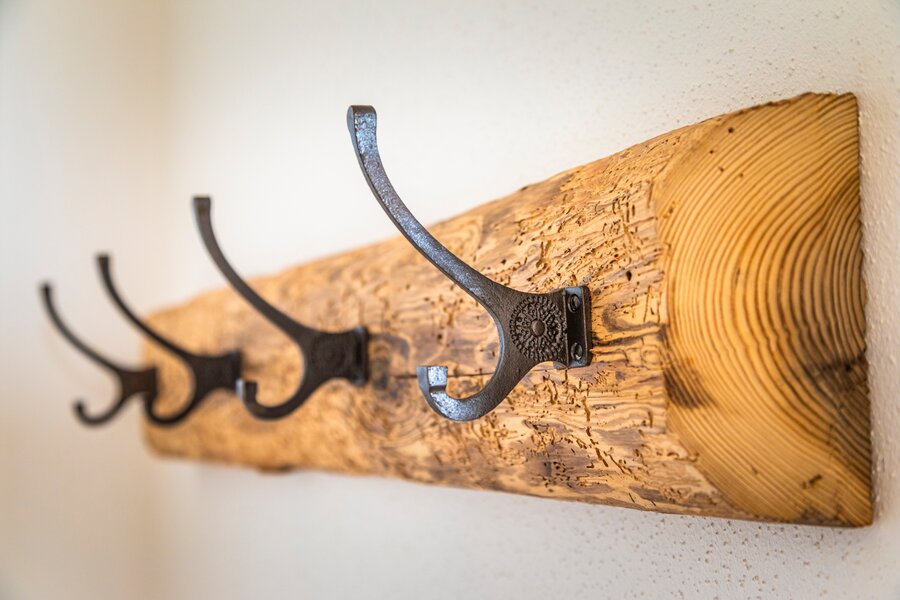 Altholzgarderobe