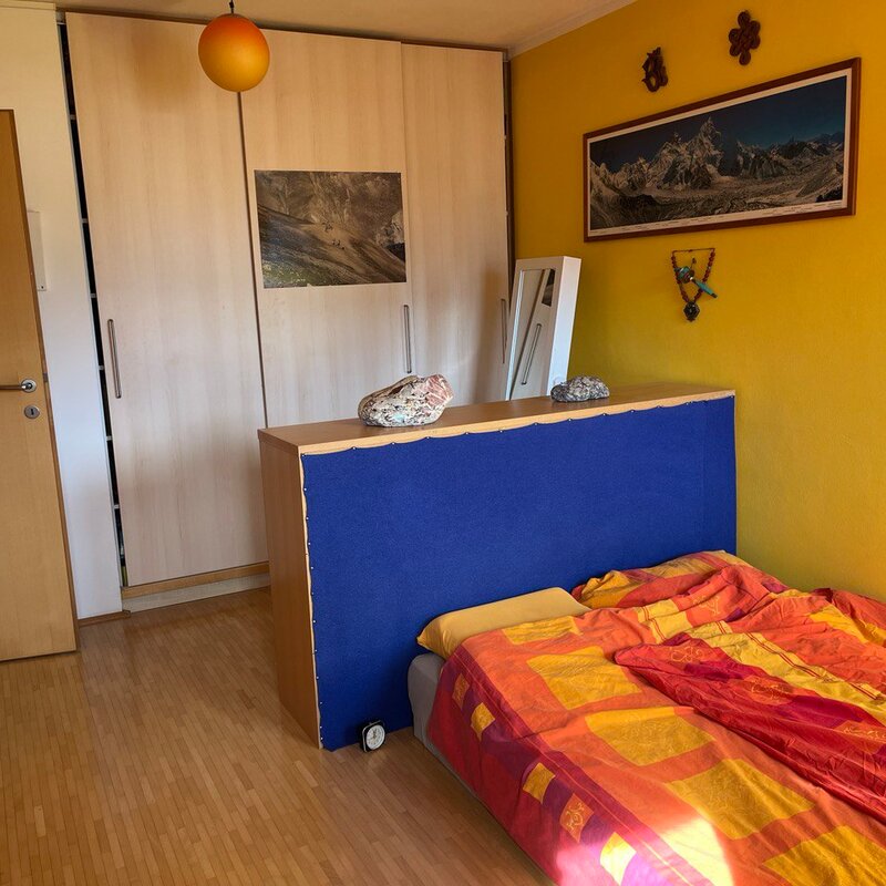 Schlafzimmer für 2 mit großem Kleiderschrank