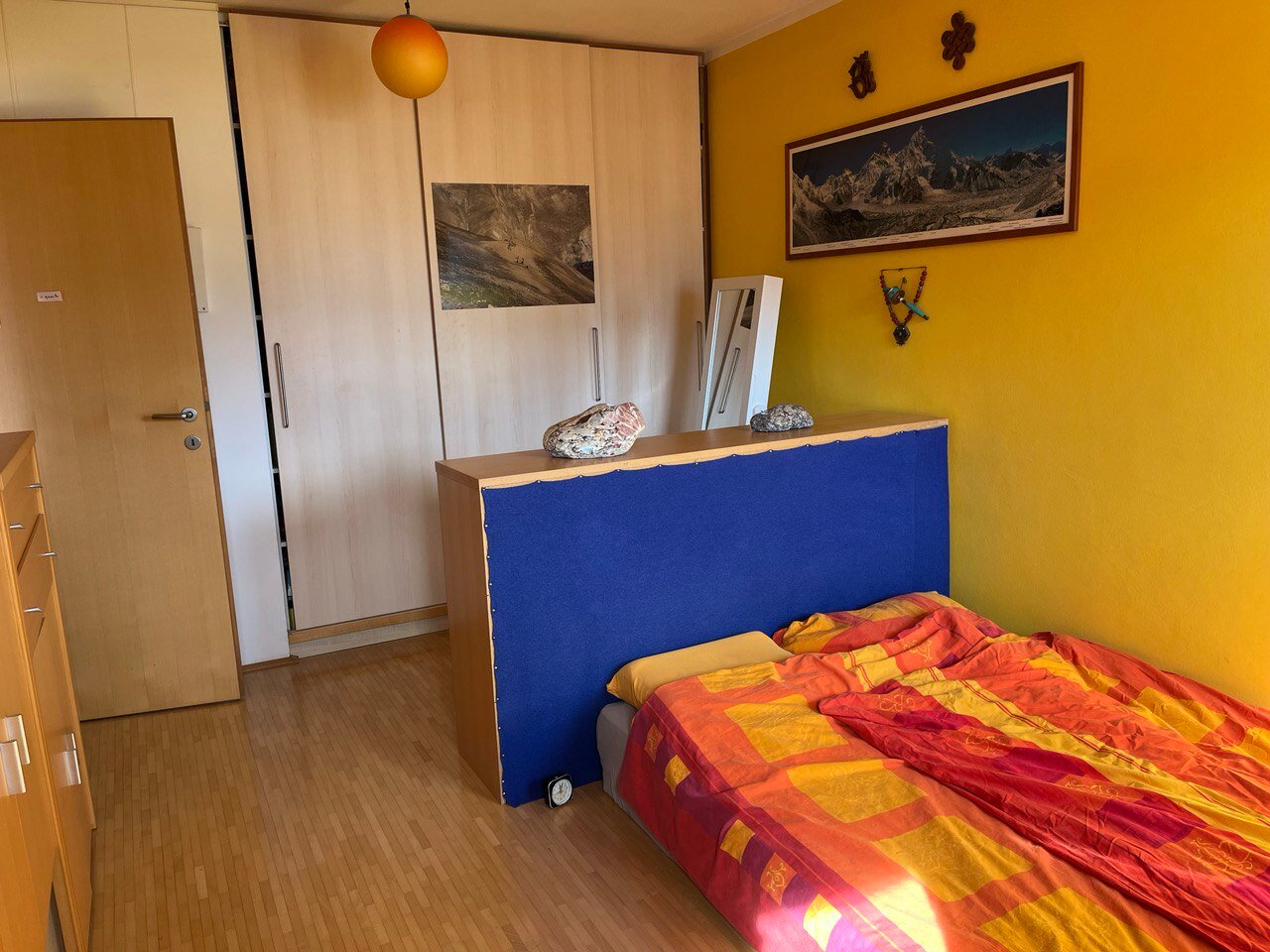 Schlafzimmer für 2 mit großem Kleiderschrank