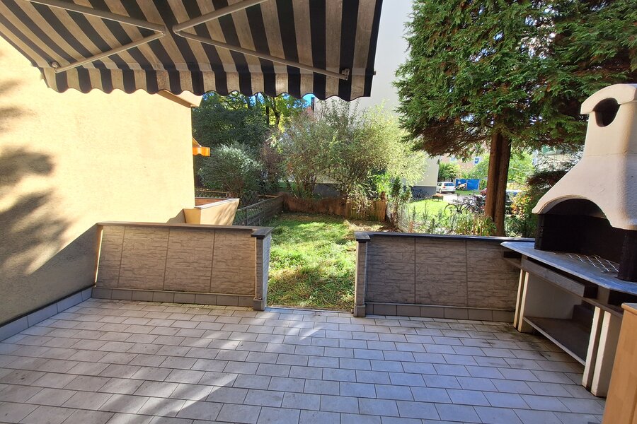 Loggia und eigener Garten 