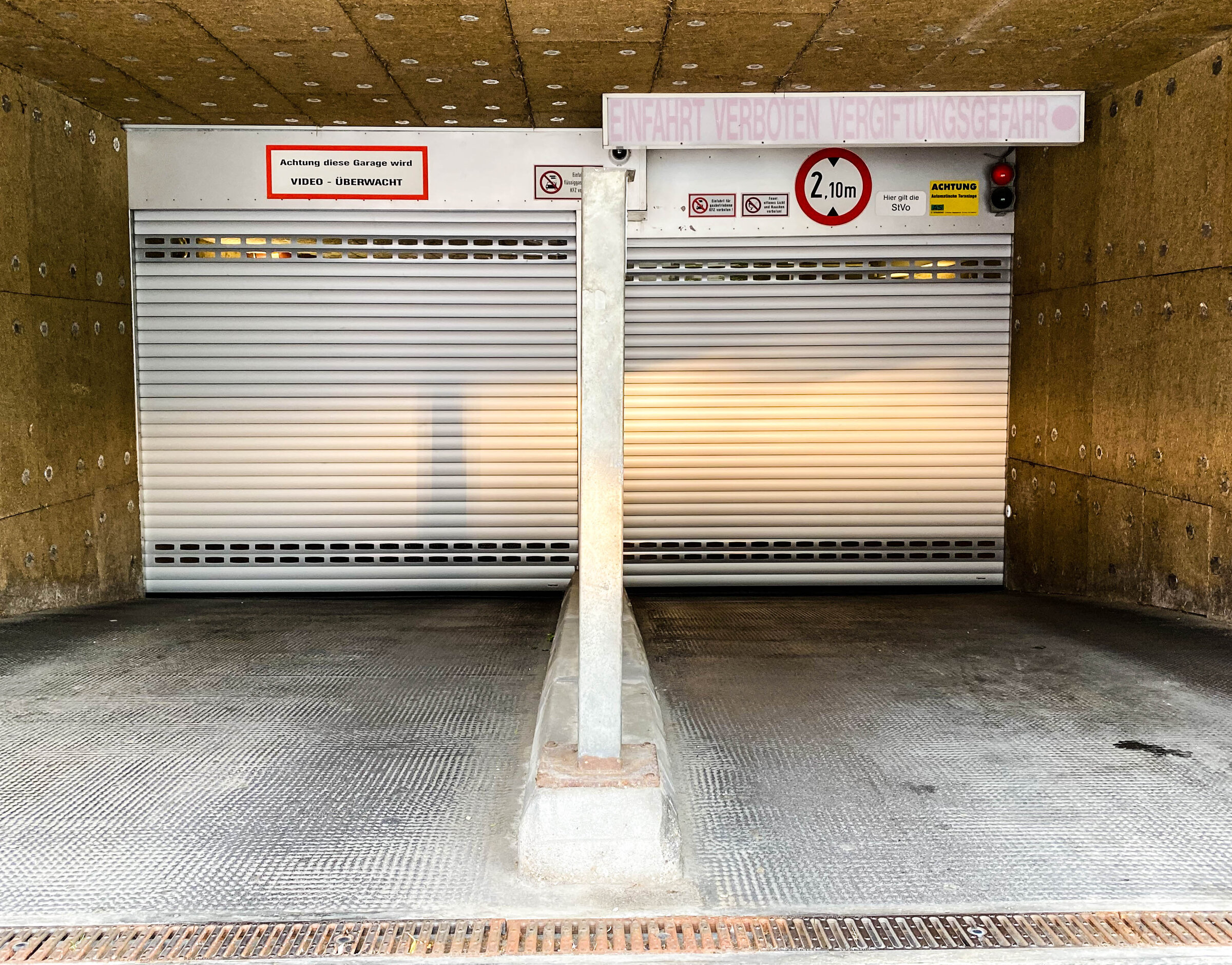 Tiefgaragen Einfahrt