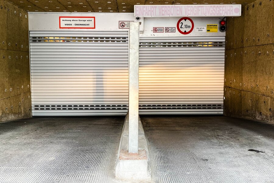 Tiefgaragen Einfahrt
