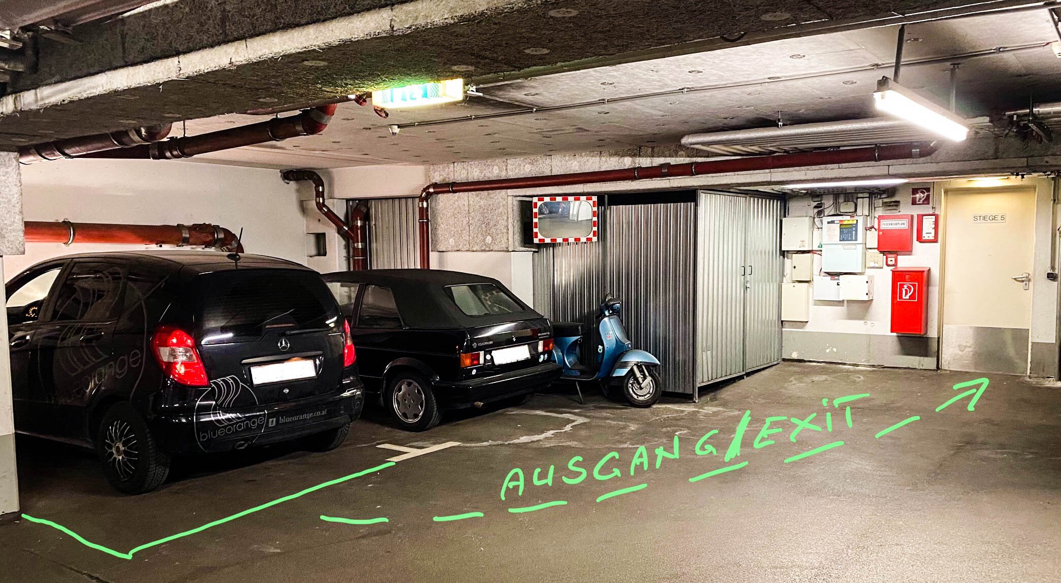 Parkplatz nur ein paar Schritte vom Aufzug