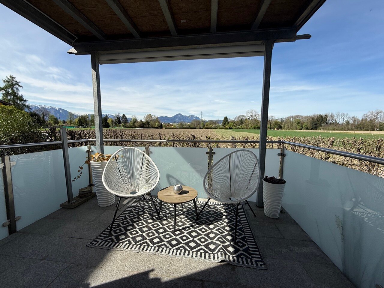Überdachte Terrasse