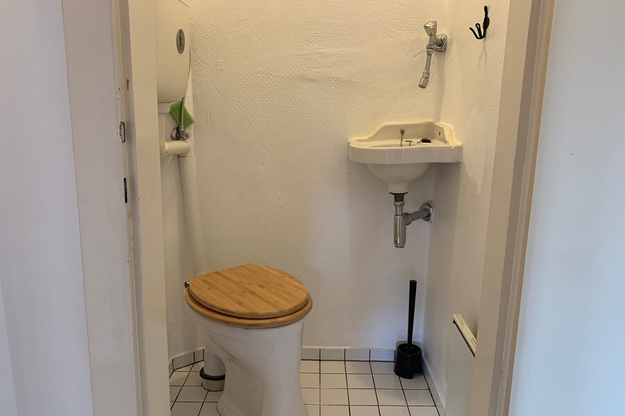 WC