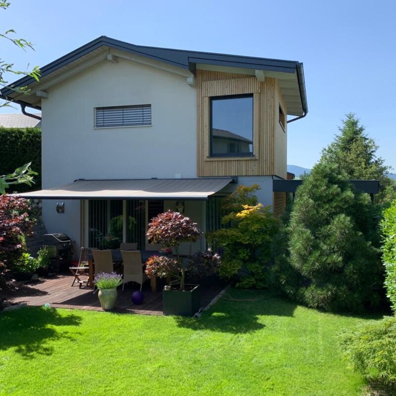 Modern house with landscaped garden & terrace – short-term rental & temporary housing for 1 to 6 months, Mondsee