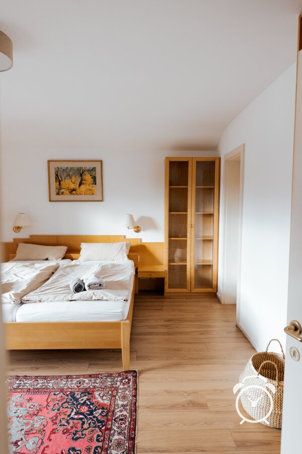 Doublebed with 2 mattress and wardrobe