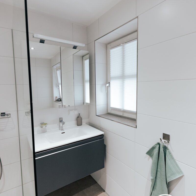 big sink and bathroom cabinet