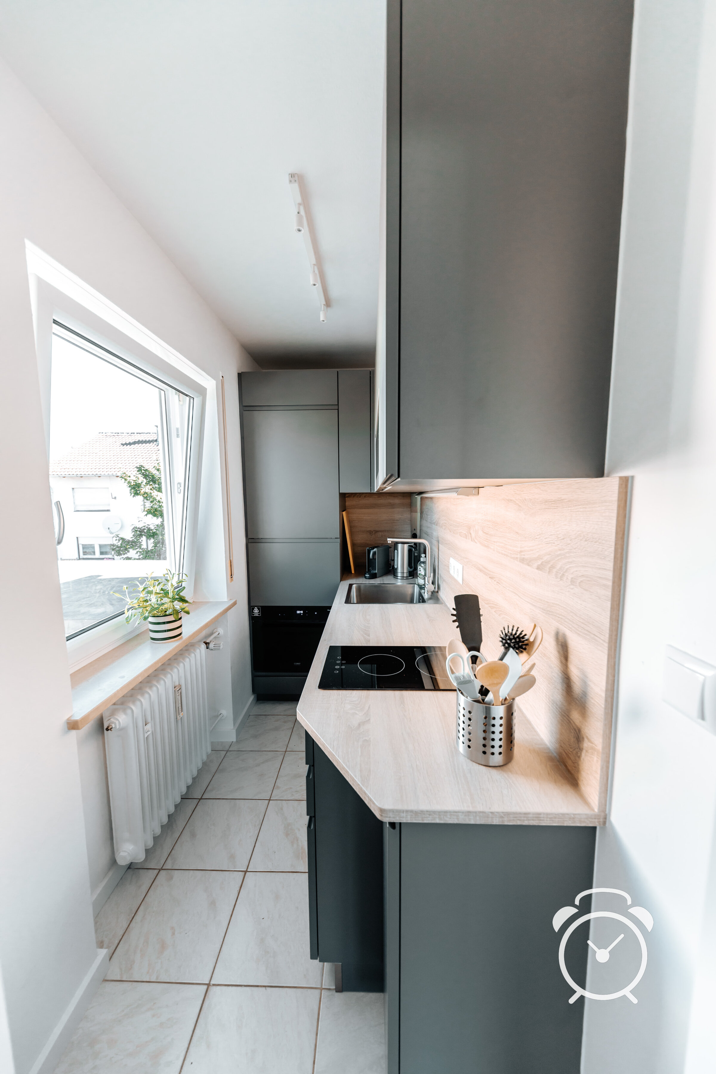 Neue moderne Küche mit Top-Ausstattung.