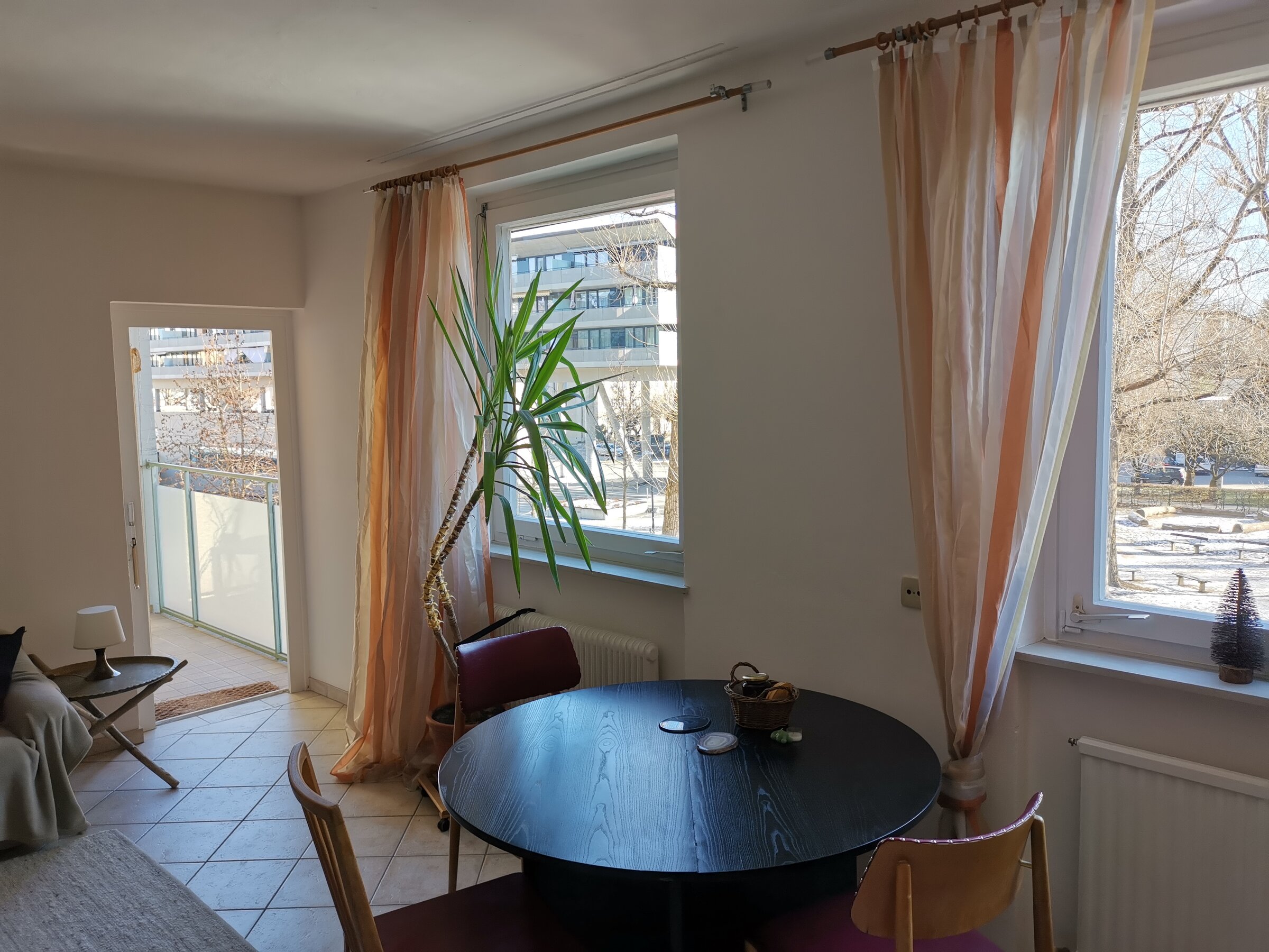 Blick Richtung Balkon