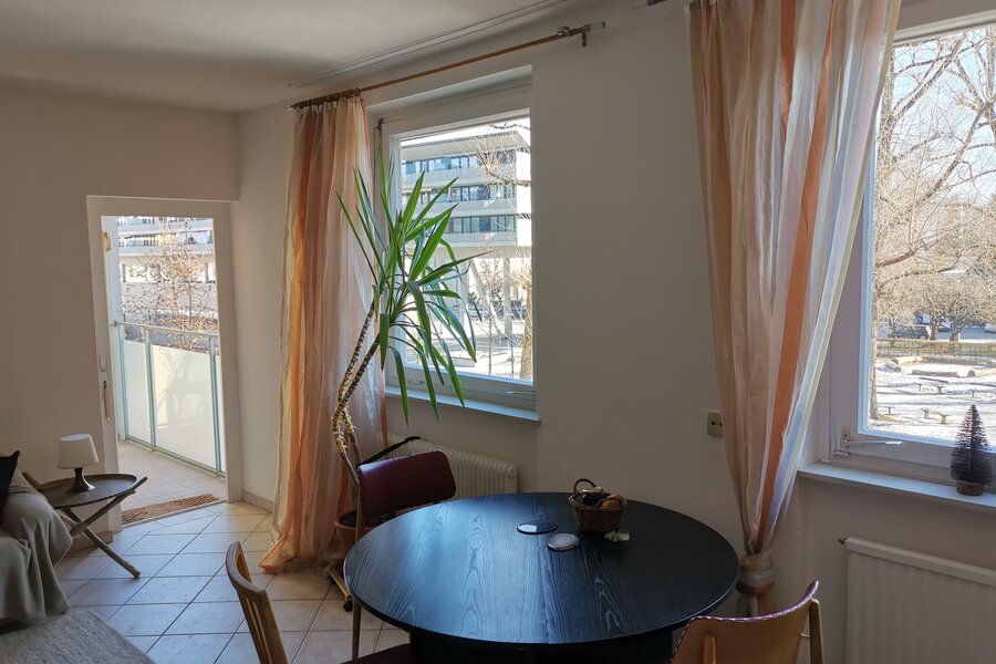 Blick Richtung Balkon