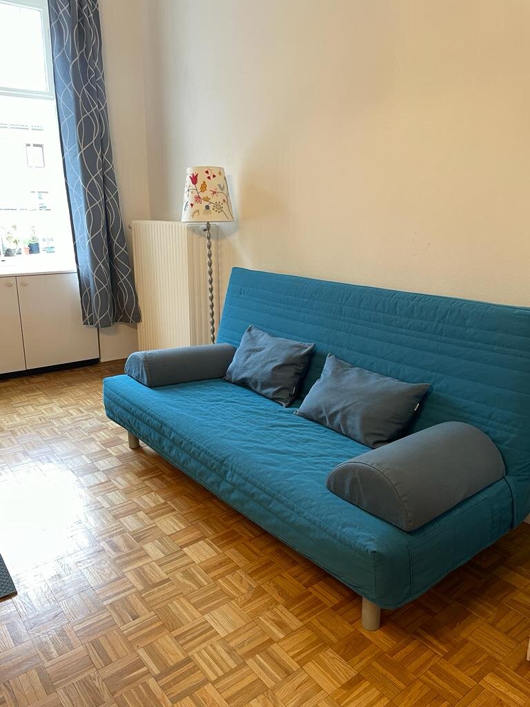 Schlafsofa im Wohnzimmer | © Georg Franz