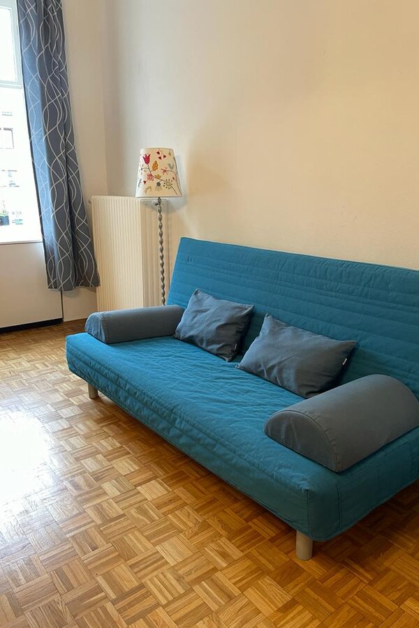 Schlafsofa im Wohnzimmer | © Georg Franz