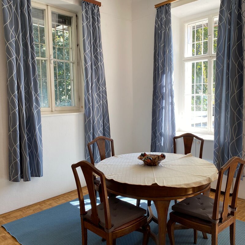 Essplatz im Wohnzimmer | © Georg Franz