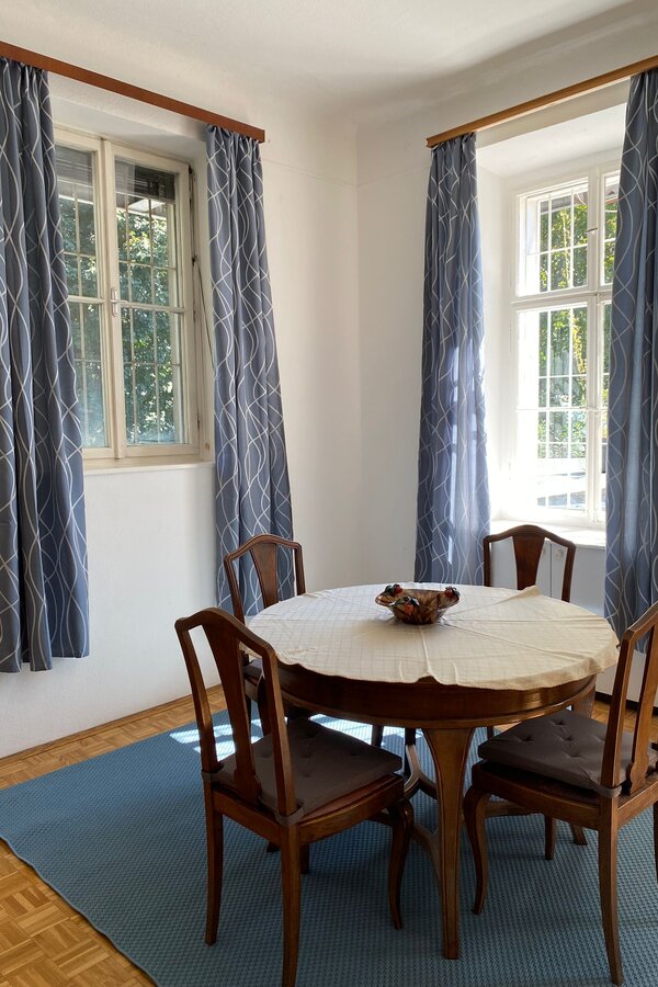 Essplatz im Wohnzimmer | © Georg Franz