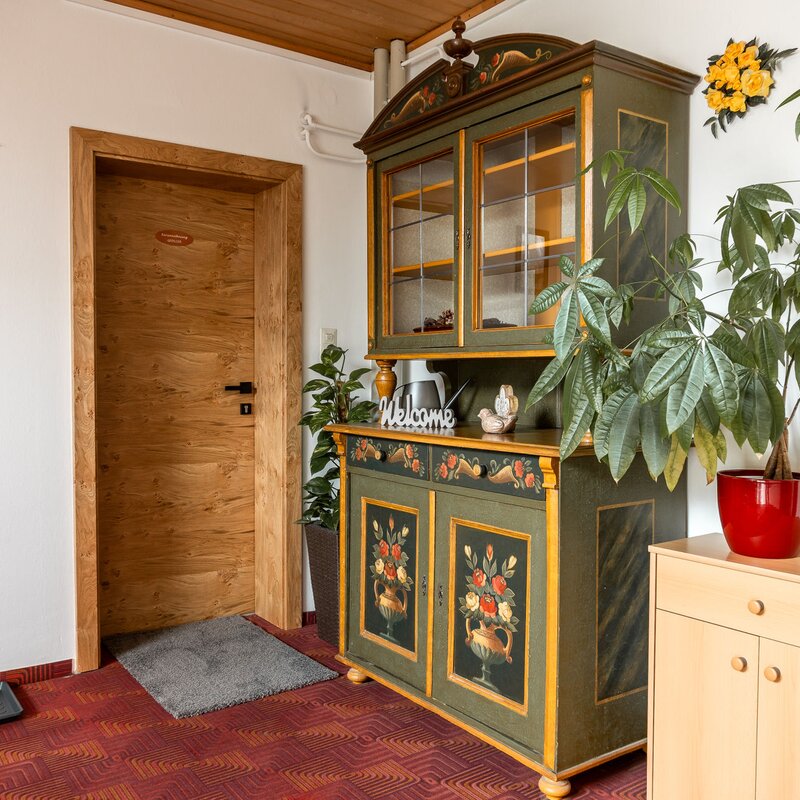 Flat entrance door