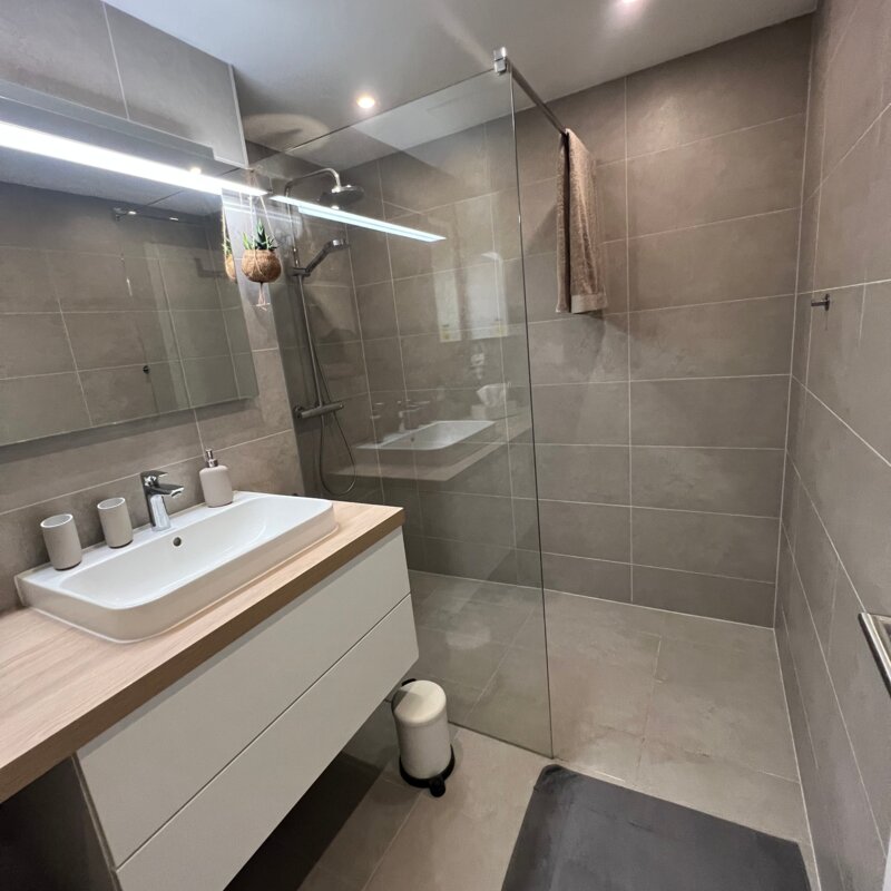 Showerarea 2x1m
