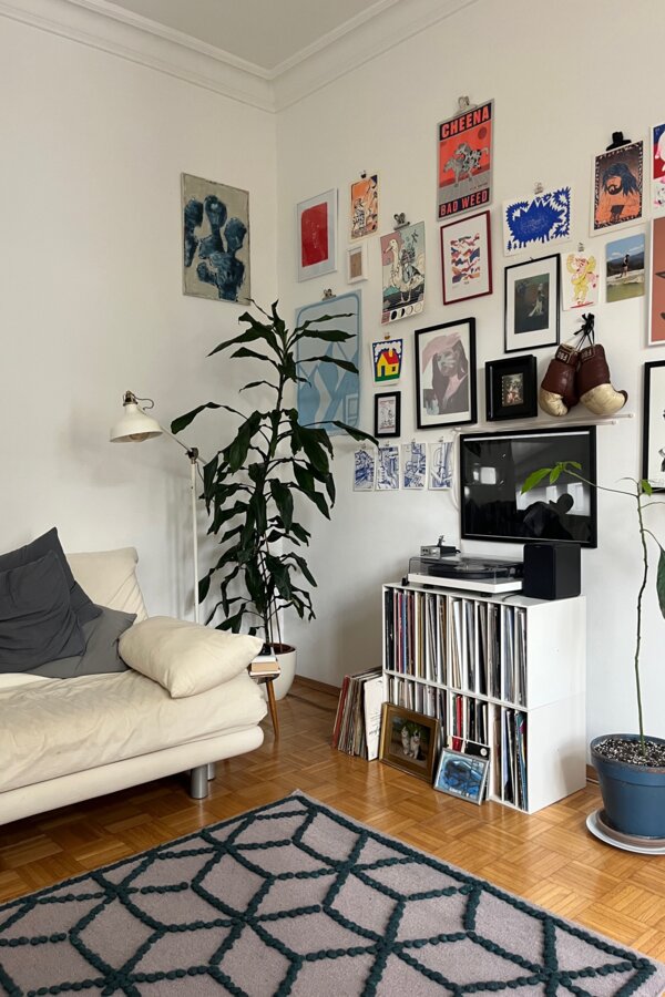 Wohn-/Arbeitszimmer