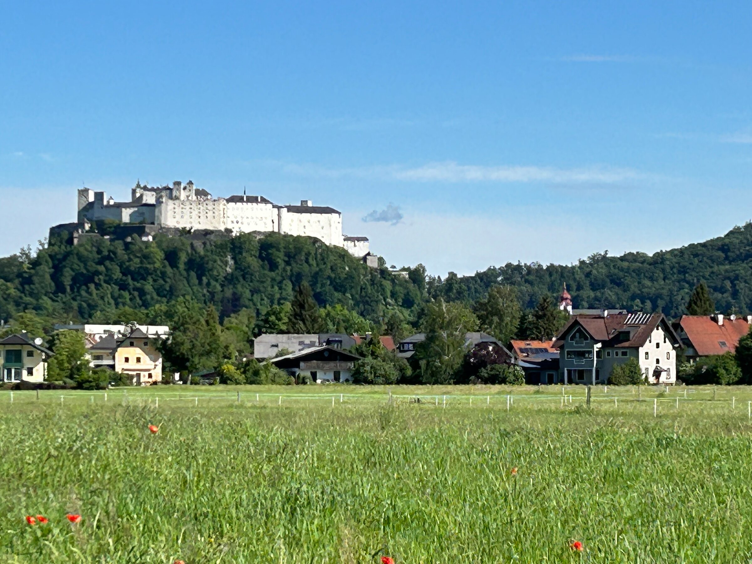 Wohnhaus mit Blick in die Stadt | © kaserer