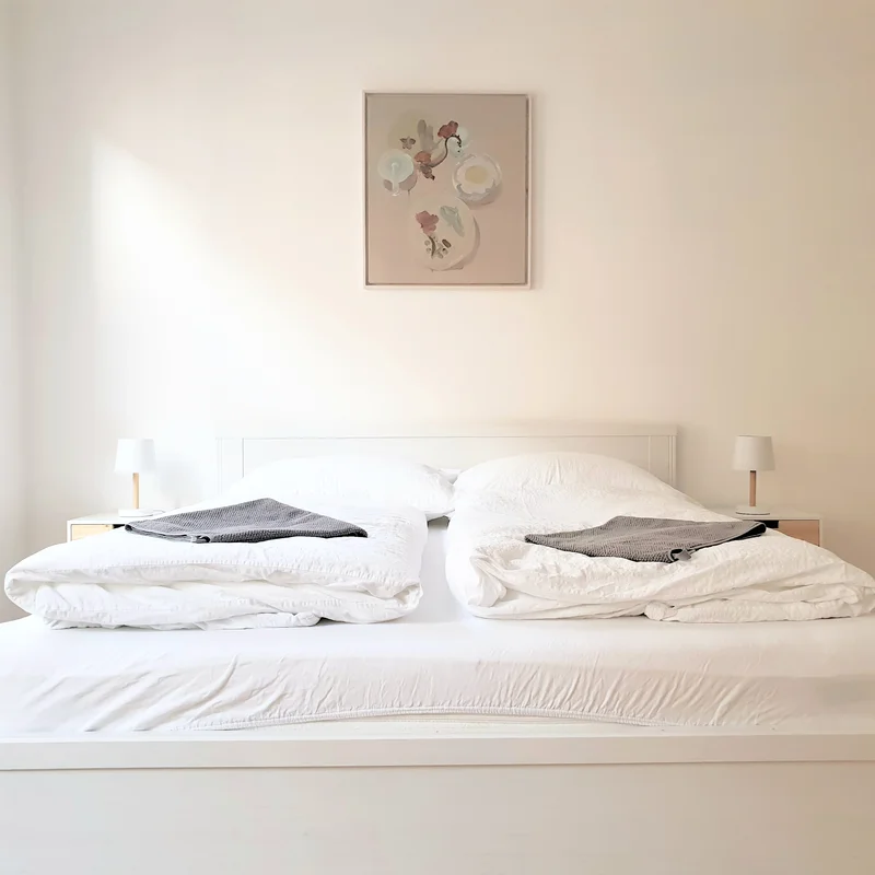 Sleeping room 3 with desk