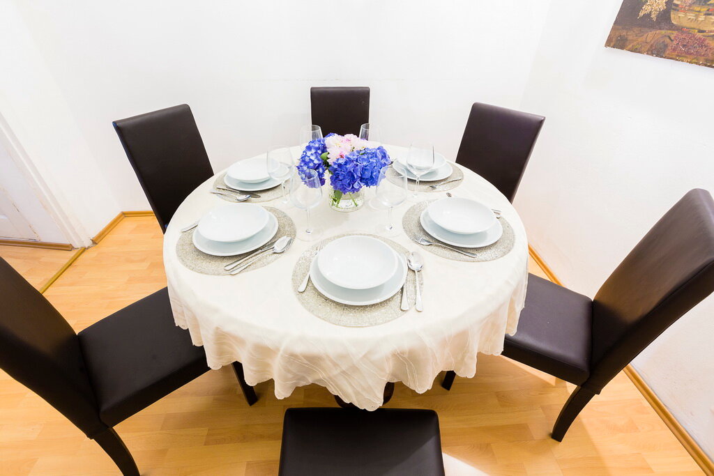 dining room/kitchen
