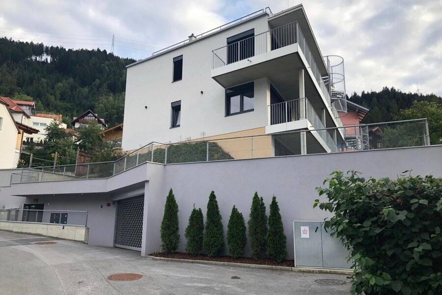 Modern building with balconies – 4-room apartment for short-term rental, temporary housing for 1 to 6 months in Innsbruck