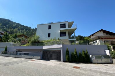 Modernes Wohngebäude mit Balkon & Bergblick – 4-Zimmer-Wohnung, Kurzzeitmiete & Wohnen auf Zeit für 1 bis 6 Monate in Innsbruck
