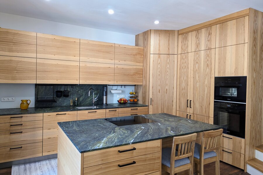 Fully equipped kitchen
