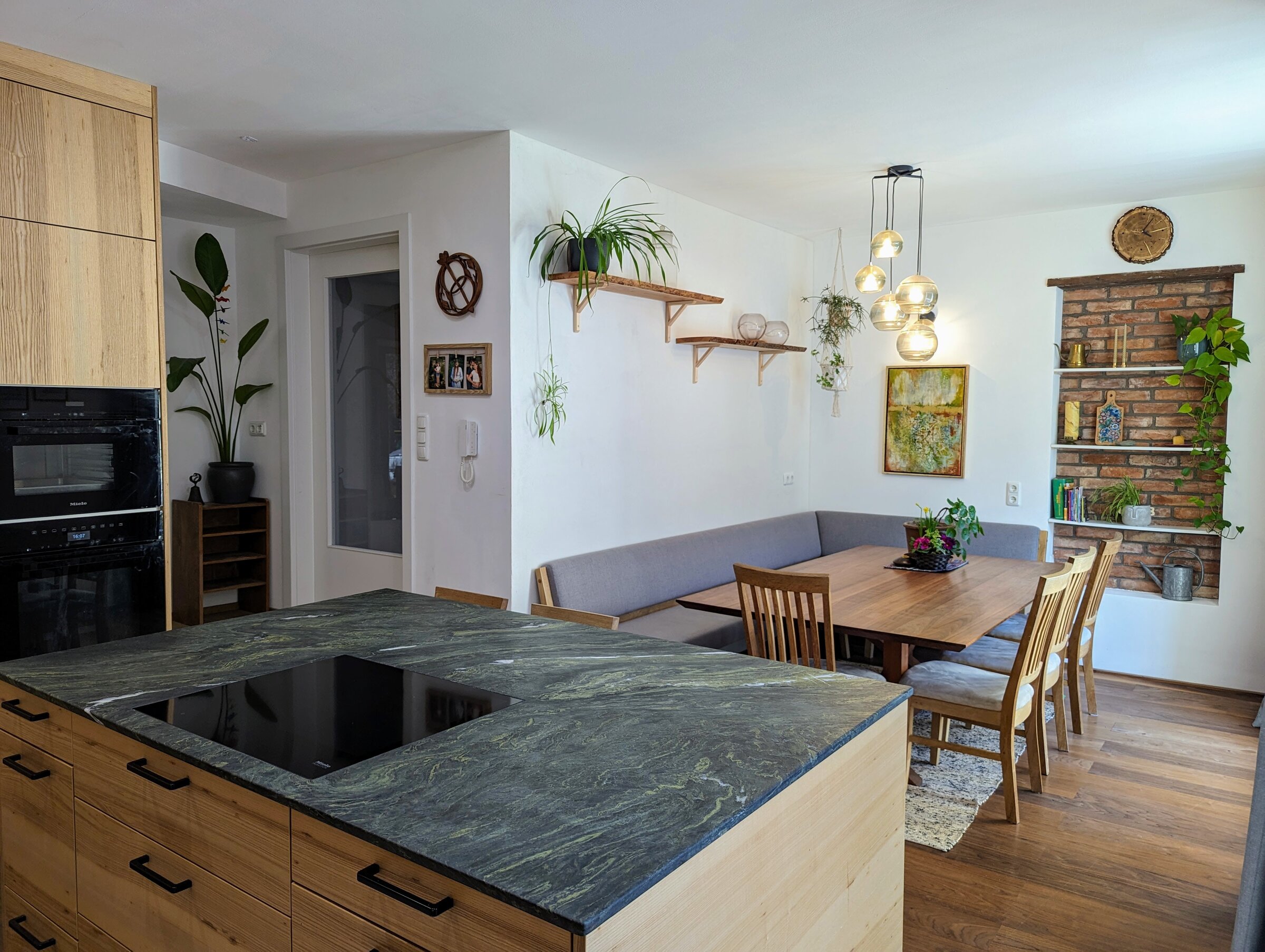 Kitchen with dining area