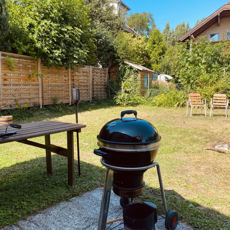 Holzkohlegrill