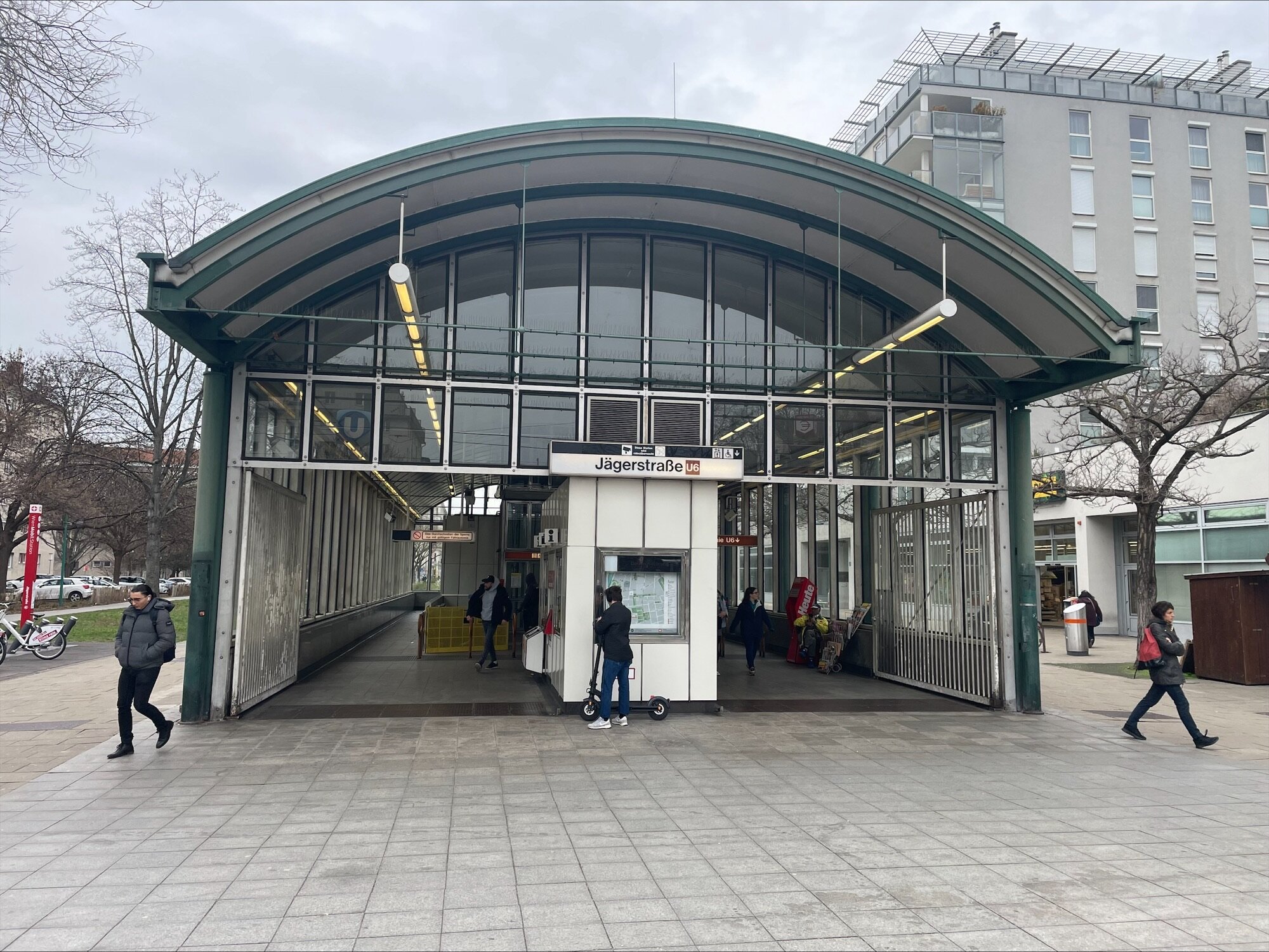 Metro
