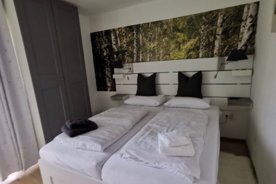 Kleines Schlafzimmer 