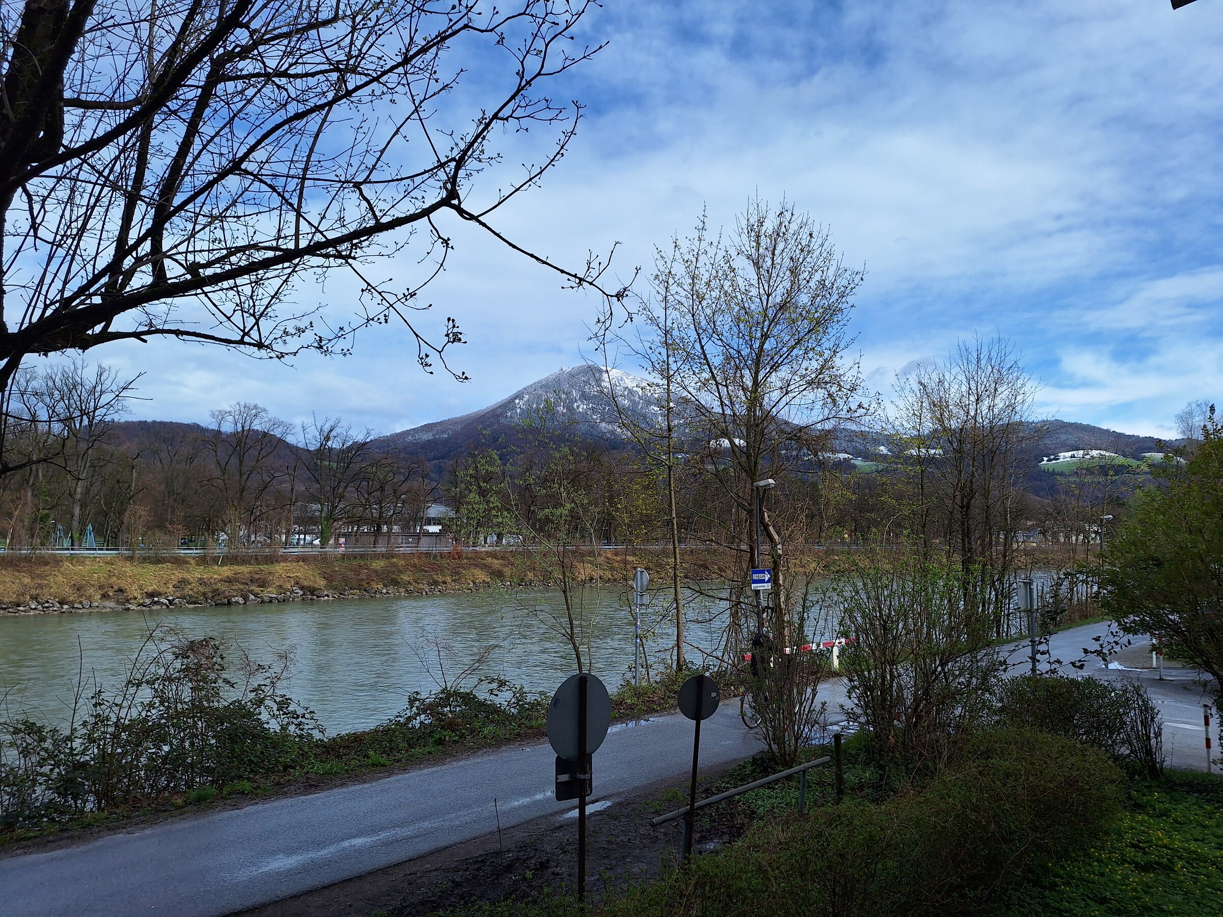 Blick auf Gaisberg von Küchenbalkon