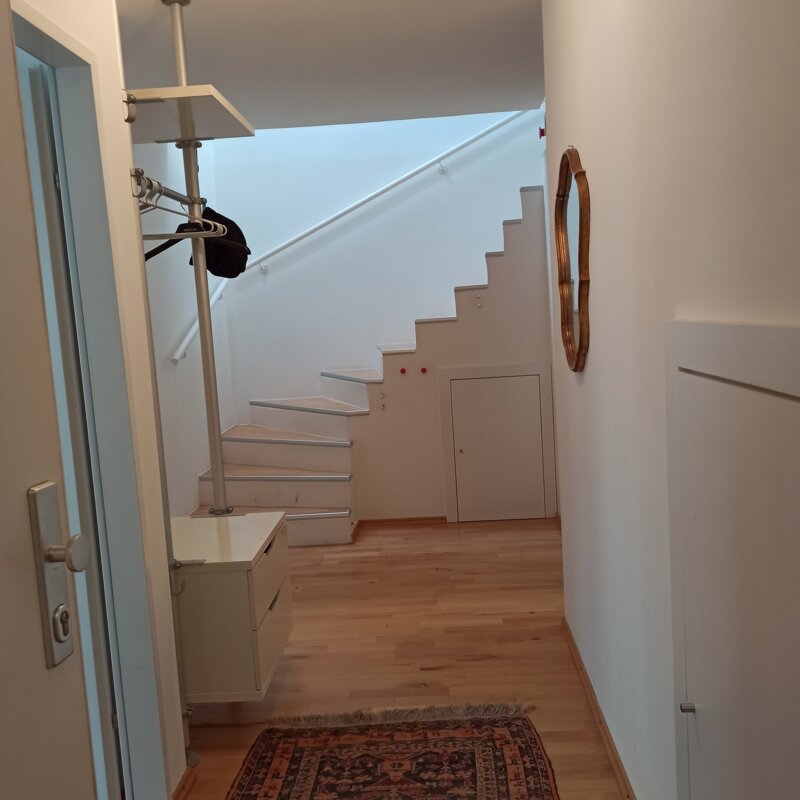 Left door to a bedroom, then office | © G. Blaschitz