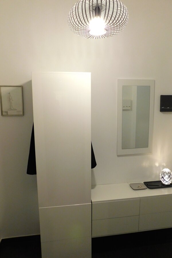 anteroom
