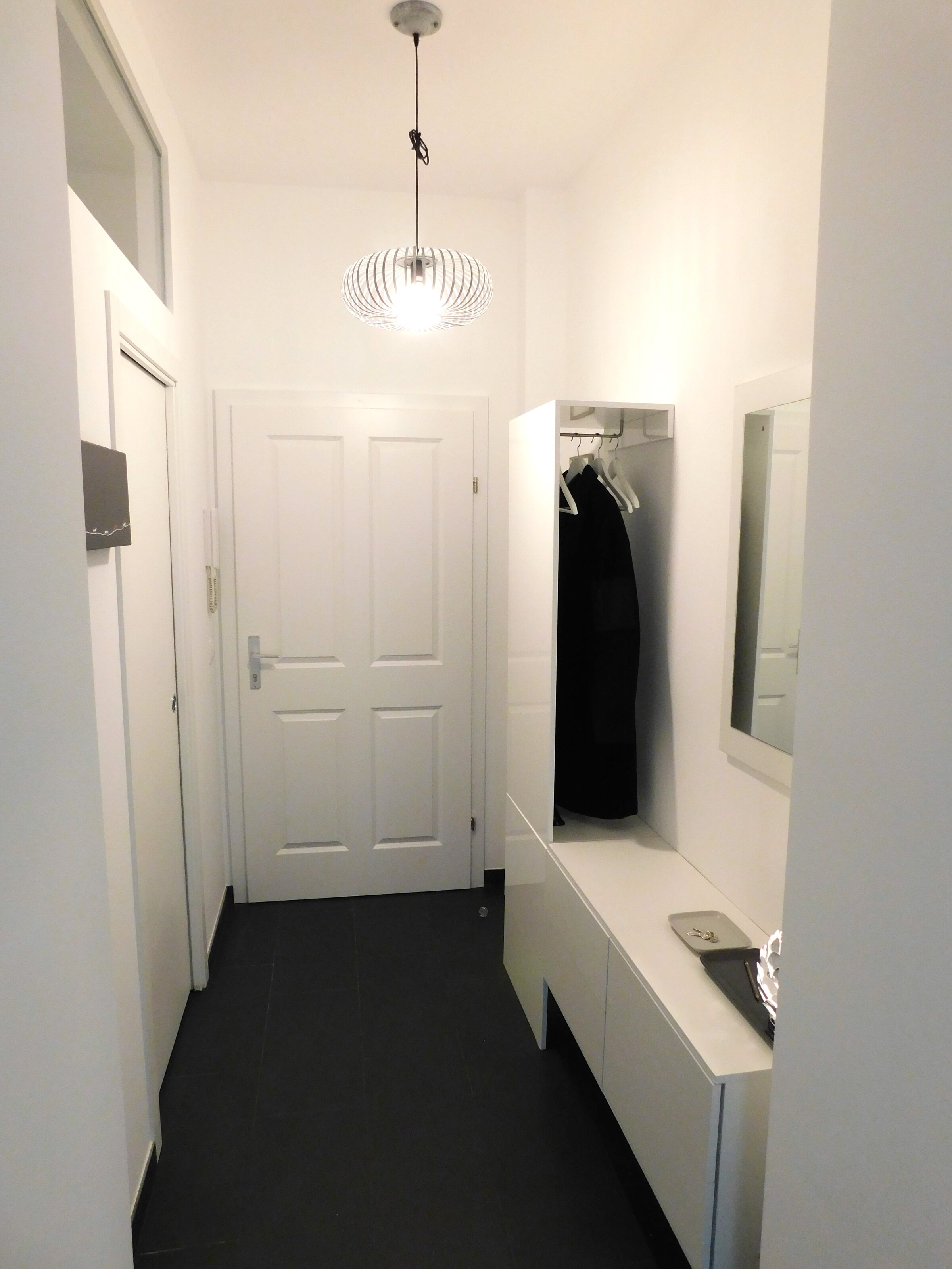 anteroom