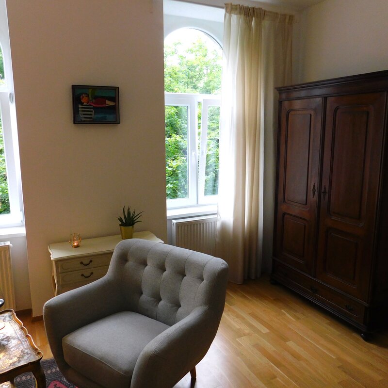 Wohn- & Schlafzimmer
