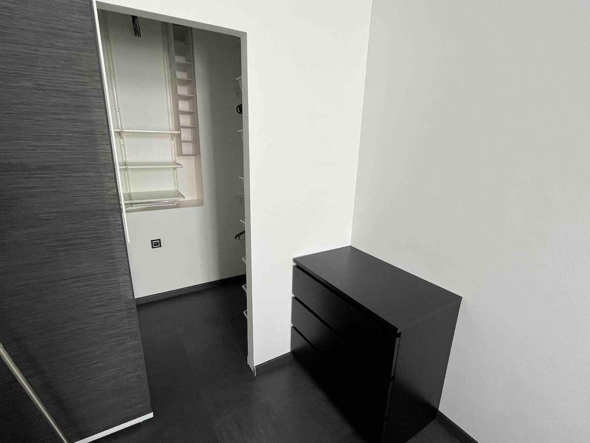 Walk-in closet in Bedroom 1