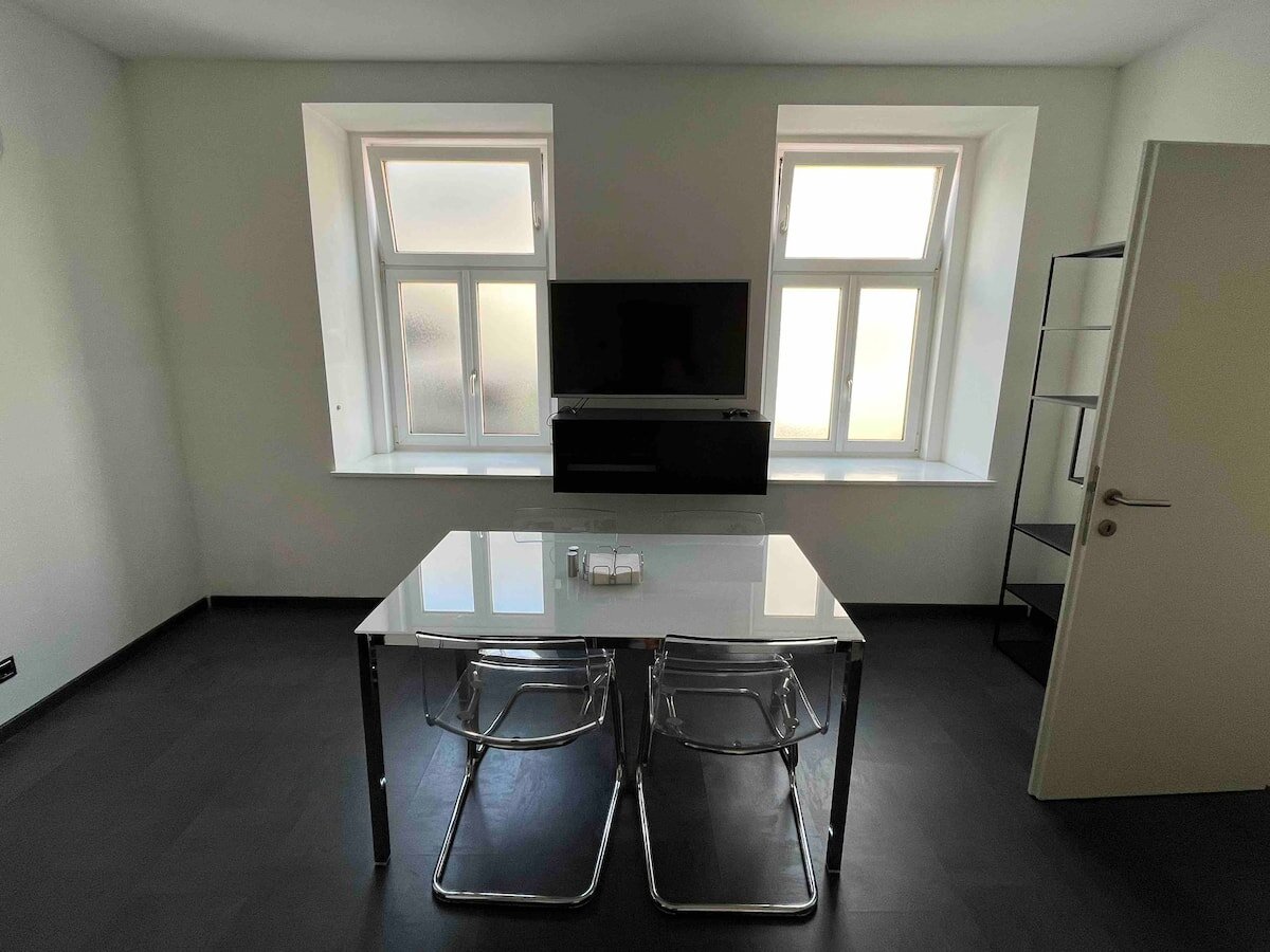 Dining table in the eat-in kitchen