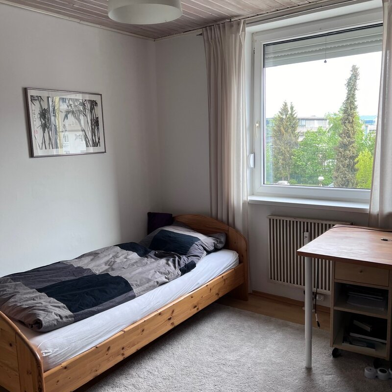 Bedroom with workstation