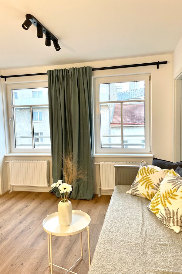 Living room with day bed (possibility as a double bed