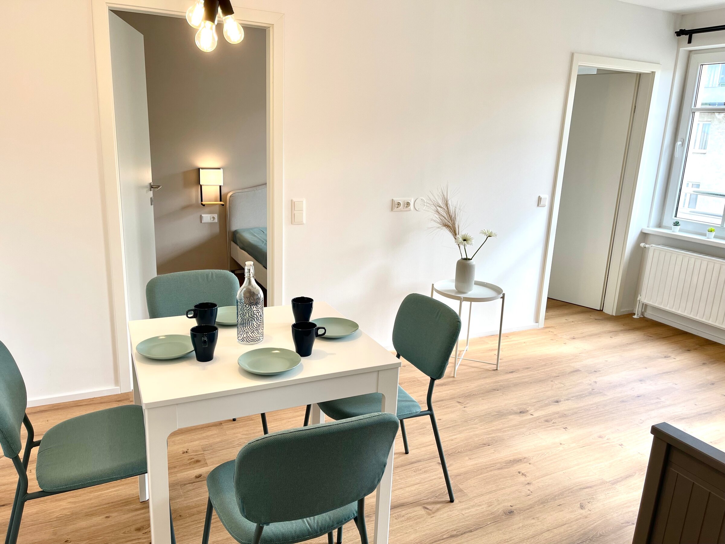 Living room with dining table 