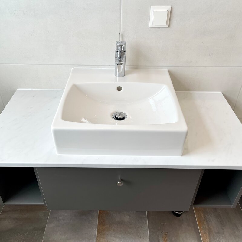 washing sink