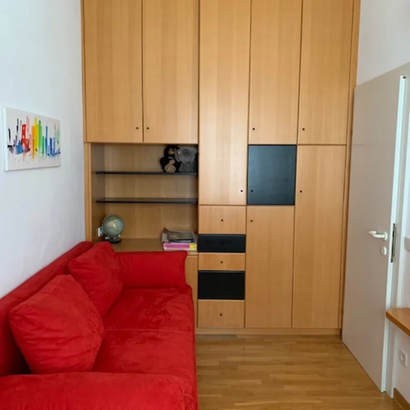 Schlafzimmer oder Kinderzimmer