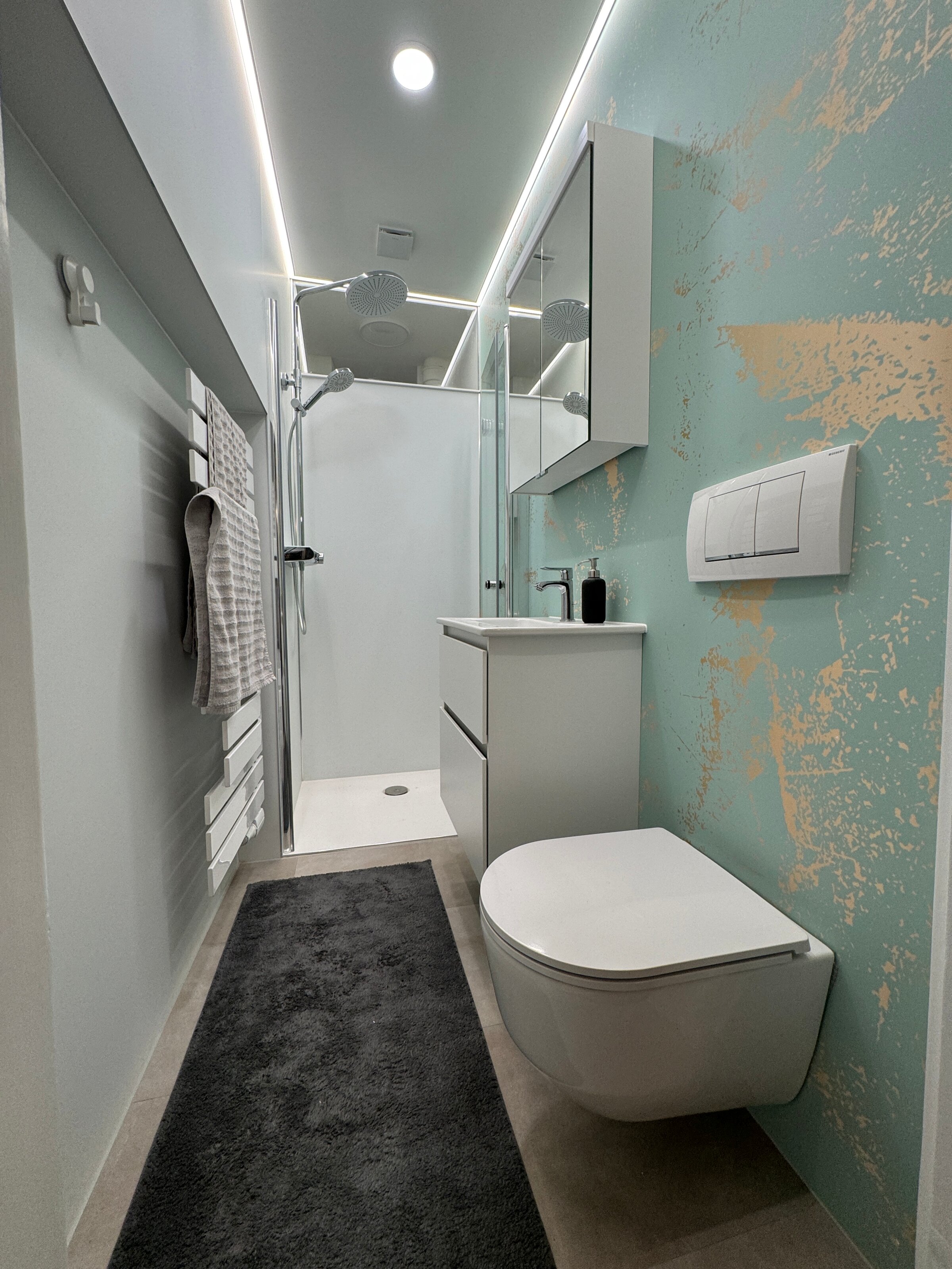 Bathroom  | © SHS7